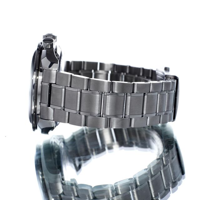 Omega Speedmaster Racing 329.30.44.51.01.001 Image 2